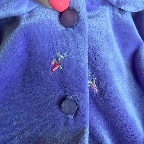 ❤️4 for $25❤️ Vintage‎ Mc Donald’s Mc kids velvet dress size 18 months - Picture 2 of 3